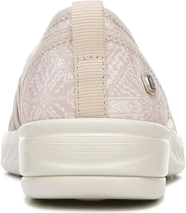 ⁦BZees Women's, Niche Slip-On⁩ - الصورة ⁦5⁩