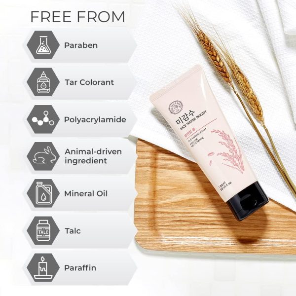 ⁦The Face Shop Rice Water Bright Double Cleanser Set – Light Cleansing Oil (150ml) & Foaming Face Wash (150ml) | Korean Skincare with Rice Extract | Removes Makeup, Deep Cleanses, Brightens & Hydrates⁩ - الصورة ⁦3⁩