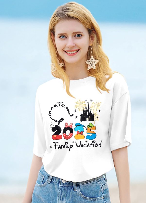 ⁦Family Vacation Shirts 2025 Family Matching Outfits Magical Tshirts for Family Cruise Trip Clothes Summer Travel Tops⁩ - الصورة ⁦2⁩