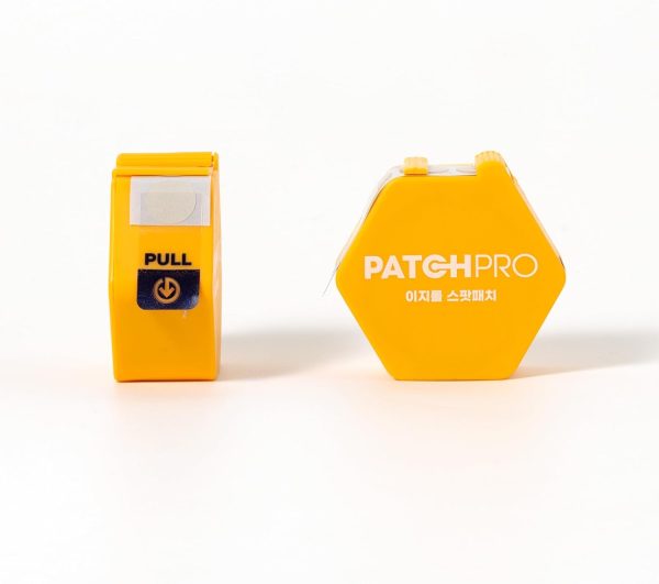⁦PATCH PRO Easy Roll Spot Patch - Korean Skin Care Dispenser, Invisible Hydrocolloid Patches, Significantly Reduced Pimples, Invisible Skin Covers, Skin Care for Impurities (Pack of 70)⁩ - الصورة ⁦4⁩