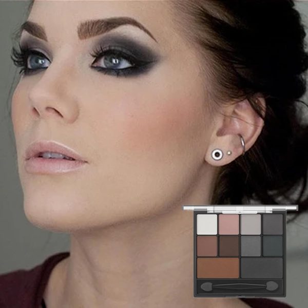 ⁦ALMEKAQUZ Eyeshadow Palette, Matte Eye Shadow Pallets for Women Long Lasting, Professional Highly Pigmented Black Eyeshadow Makeup Palette, Waterproof Eyeshadow with Dual-Ended Applicator Brush⁩ - الصورة ⁦3⁩