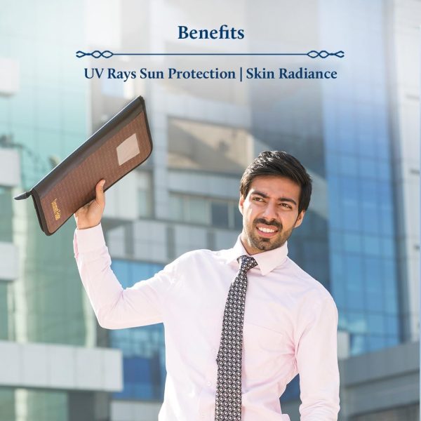 ⁦Blue Nectar SPF 30 Brightening Day Cream for Men Daily Use with Plant Based Actives | Eladi & Kumkumadi Cream for Sun Protection & Skin Brightening (16 Herbs, 50g)⁩ - الصورة ⁦3⁩