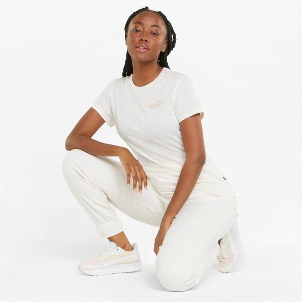 ⁦PUMA Women's ESS+ Embroidery Tee⁩ - الصورة ⁦4⁩