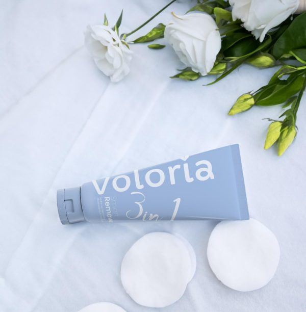 ⁦Voloria 3 in 1 Smart Makeup Remover Cream: removes makeup, cleanses and moisturizes, ideal for sensitive skin, vitamin rich and anti-aging⁩ - الصورة ⁦4⁩