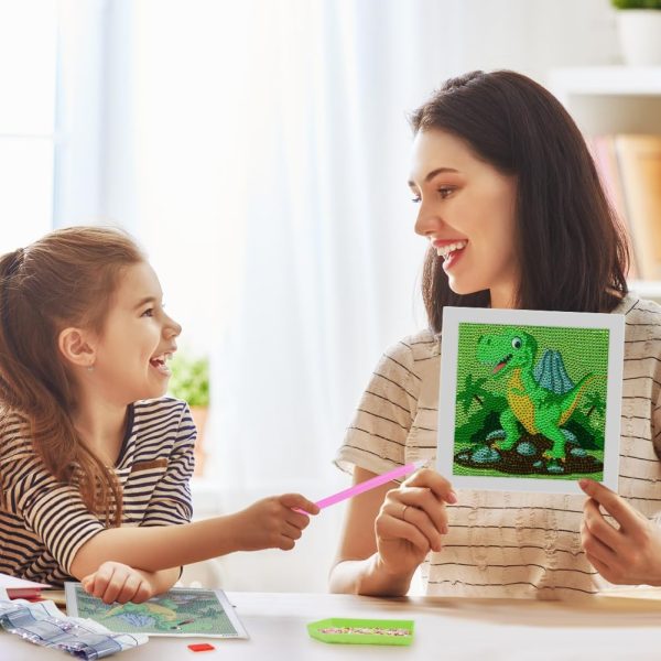 ⁦5D Diamond Art Kit for Kids, with Wooden Frame, Cartoon Diamonds Art Easy Kits, Small Anime Diamonds Painting Full Drill Diamond Art Gem Painting for Girls Boys Beginners, Home Wall Decor (Dinosaur)⁩ - الصورة ⁦8⁩