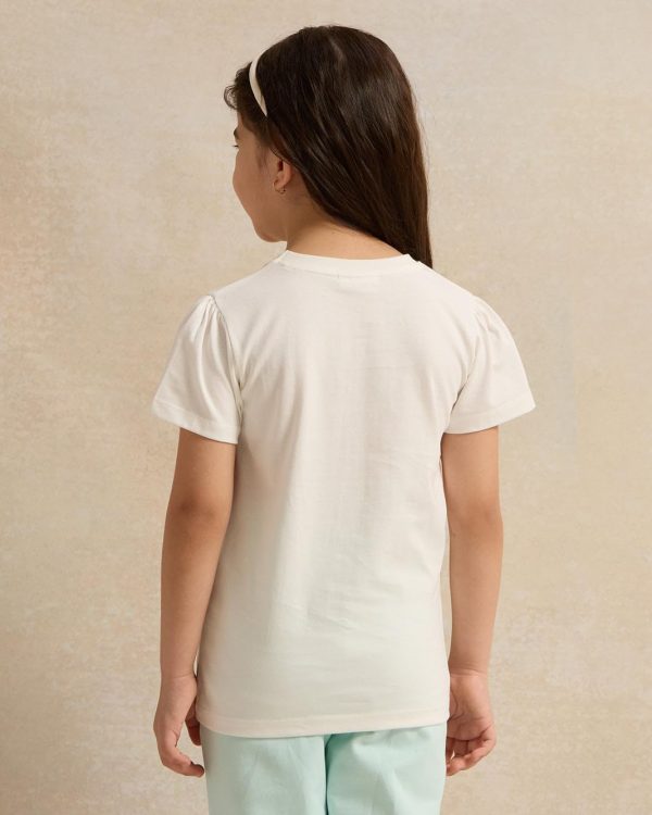 ⁦REDTAG Girls Ivory Mermaid Placement Print T-Shirt⁩ - الصورة ⁦3⁩