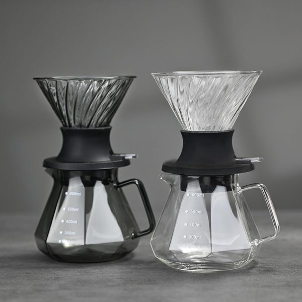 ⁦ZYNOXITY Smart Coffee Dripper Set: Manual Pour Over Coffee Maker with Glass Carafe, Reusable Filter, and Scale - Perfect for Home, Cafe, or Camping - Black or Clear - Ideal Gift Kit⁩ - الصورة ⁦3⁩