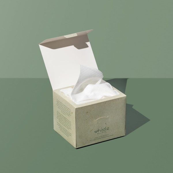 ⁦Whistle Wellness™ Disposable Face Towel - Soft Biobased Super Absorbent Face Towels - 10"×12" Dry Face Wipes for Sensitive Skin - Makeup Remover Face Wipes - Resealable Box - 50 Count (1 Pack)⁩ - الصورة ⁦5⁩