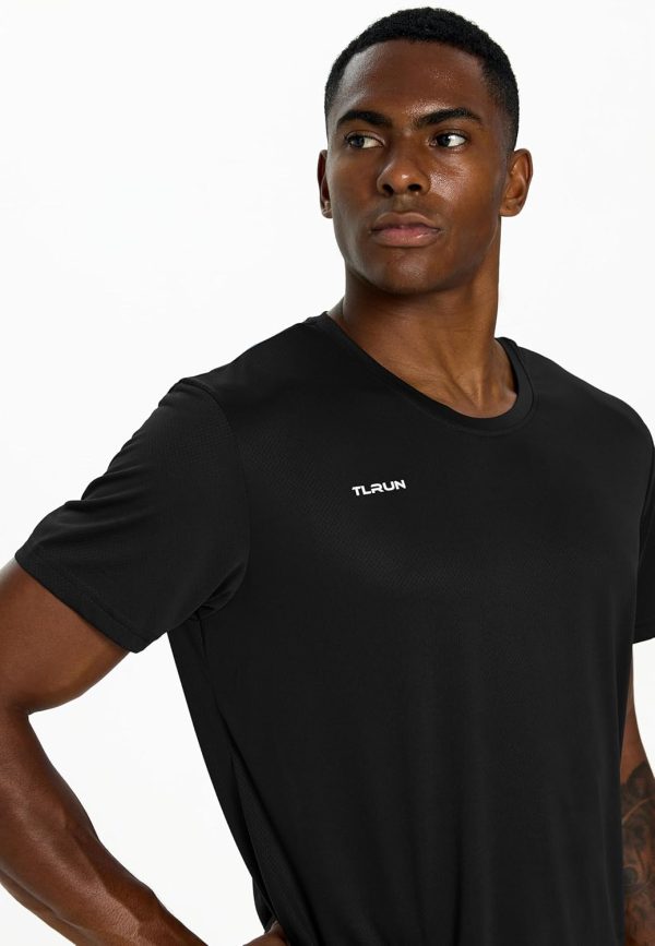 ⁦TLRUN Men's Ultra Lightweight Running Shirts, Dry Fit Marathon Top Tee, Cool Short Sleeve Athletic T-Shirts⁩ - الصورة ⁦3⁩