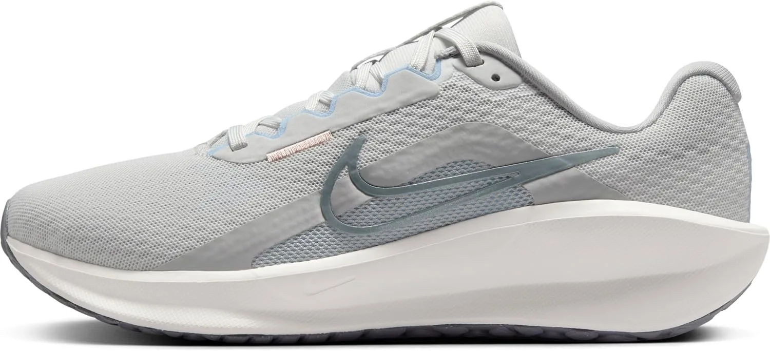 Nike DOWNSHIFTER 13 womens LACED SHOES