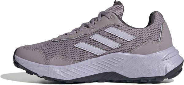 ⁦adidas Women's Tracefinder W Sneaker⁩ - الصورة ⁦4⁩