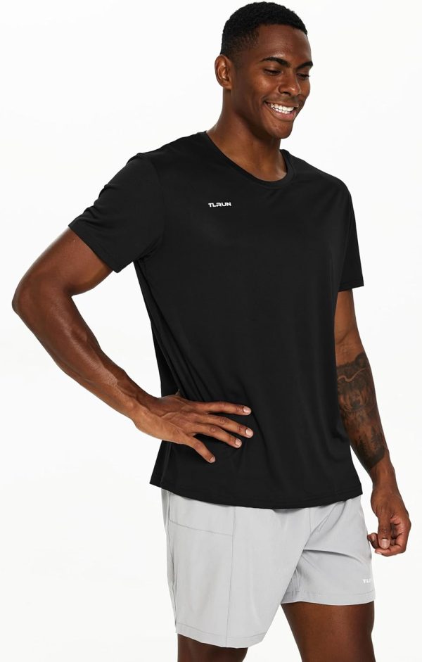 ⁦TLRUN Men's Ultra Lightweight Running Shirts, Dry Fit Marathon Top Tee, Cool Short Sleeve Athletic T-Shirts⁩ - الصورة ⁦2⁩