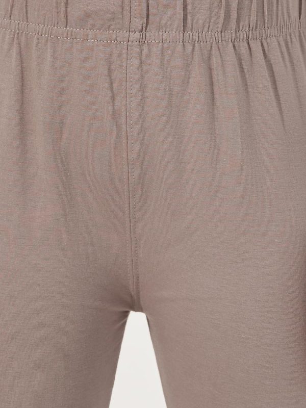 ⁦Styli Girls Solid Flared Leggings with Split Hem⁩ - الصورة ⁦3⁩