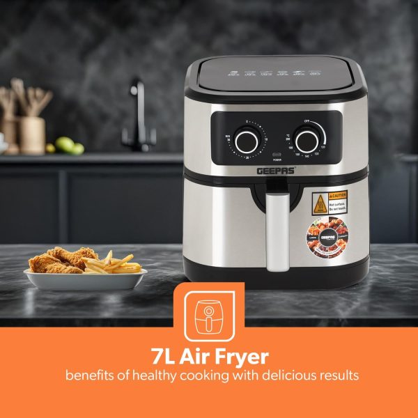⁦Geepas Vortex 7L Air Fryer GAF37506 - Convection Air Fryer with LED Touchscreen, 30 Minutes Timer & Non-Stick Basket - Oil Free, 2 Years Warranty, 1800W, Black⁩ - الصورة ⁦2⁩