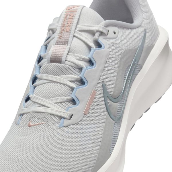 ⁦Nike DOWNSHIFTER 13 womens LACED SHOES⁩ - الصورة ⁦7⁩