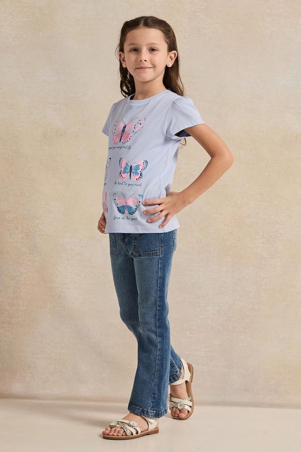 ⁦REDTAG Girls Blue Butterfly Print T-Shirt⁩ - الصورة ⁦3⁩