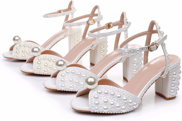 ⁦Crystal Queen Ivory Pearls Block Heel Sandals Chunky High Heels Peep Toe Sandals White Pearls Bridal Wedding Shoes Evening Wedding Sandals Pump Heels For Bride⁩ - الصورة ⁦8⁩