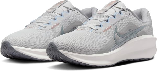 ⁦Nike DOWNSHIFTER 13 womens LACED SHOES⁩ - الصورة ⁦2⁩