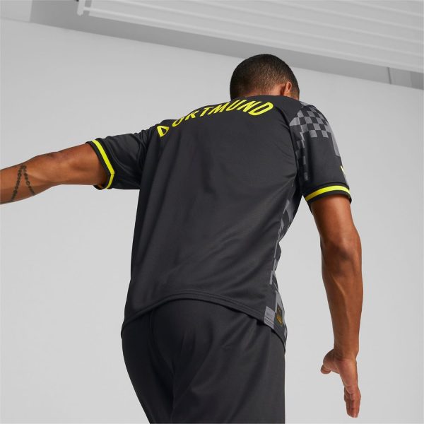 ⁦PUMA Men's BVB AWAY Jersey Replica w/Sponsor Football Shirt⁩ - الصورة ⁦5⁩