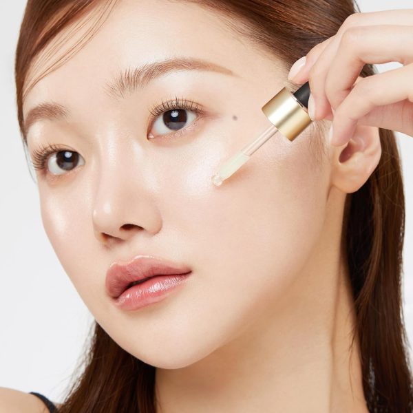 ⁦Medicube Age-R Vita C Pro Ampoule -Vitamin C Serum for Pigmentation, Uneven Skin Tone, and Hydration - Boost Absorption and Radiance by up to 780% with Age-R Booster Pro⁩ - الصورة ⁦5⁩