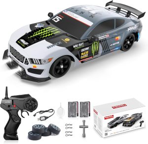 Desdoni RC Drift Car 1:16 4WD 18KM/H 2.4GHz with LED Lights Rubber Tire Racing Sports Toy Unisex Boys Girls Gift 2 Rechargeable Batteries