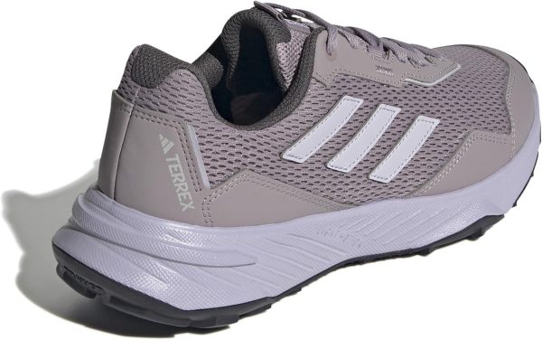 ⁦adidas Women's Tracefinder W Sneaker⁩ - الصورة ⁦6⁩