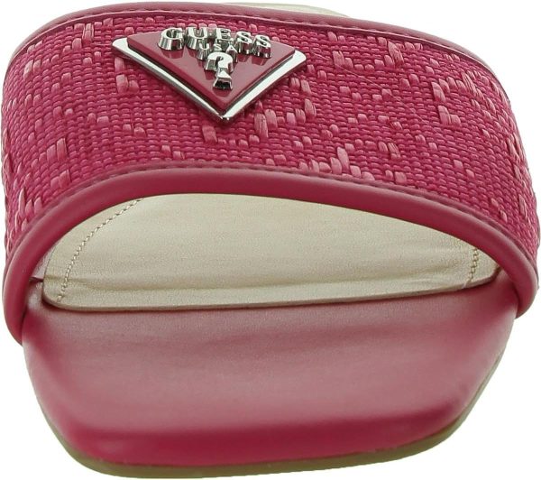 ⁦GUESS Women's Tamsey Sandal⁩ - الصورة ⁦3⁩
