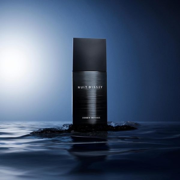 ⁦Issey Miyake Nuit D Issey for Men Eau de Toilette Spray 2.5 Fluid Ounce⁩ - الصورة ⁦4⁩