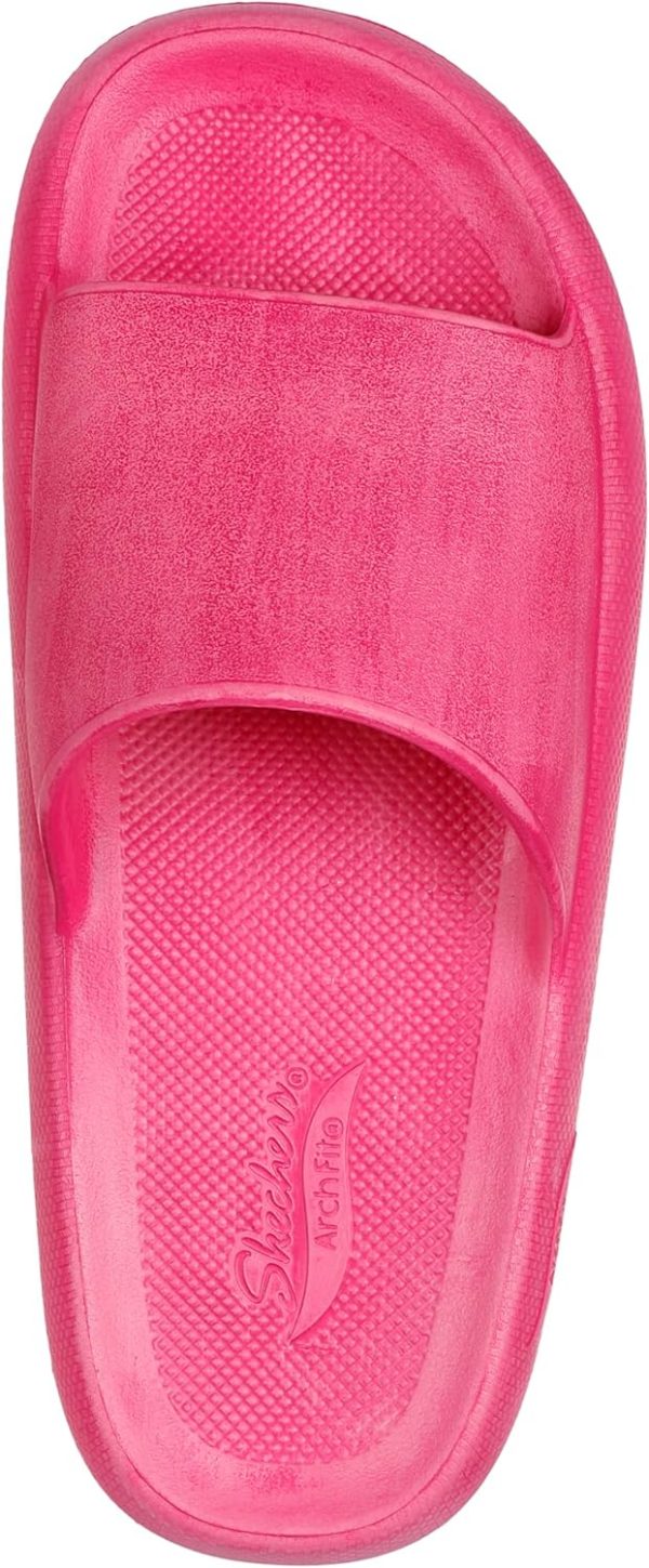 ⁦Skechers Women's Foamies Arch Fit Cali Breeze 2.0⁩ - الصورة ⁦3⁩