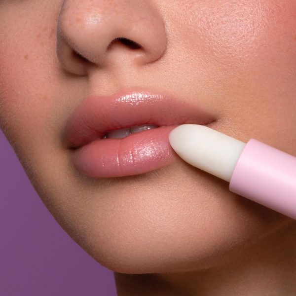 ⁦Siella Beauty Nourishing Lip Balm with Vitamin E & Raspberry, Made In Italy⁩ - الصورة ⁦6⁩
