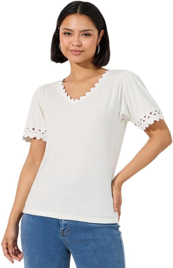 Styli Women Scallop Lace Insert V Neck Top
