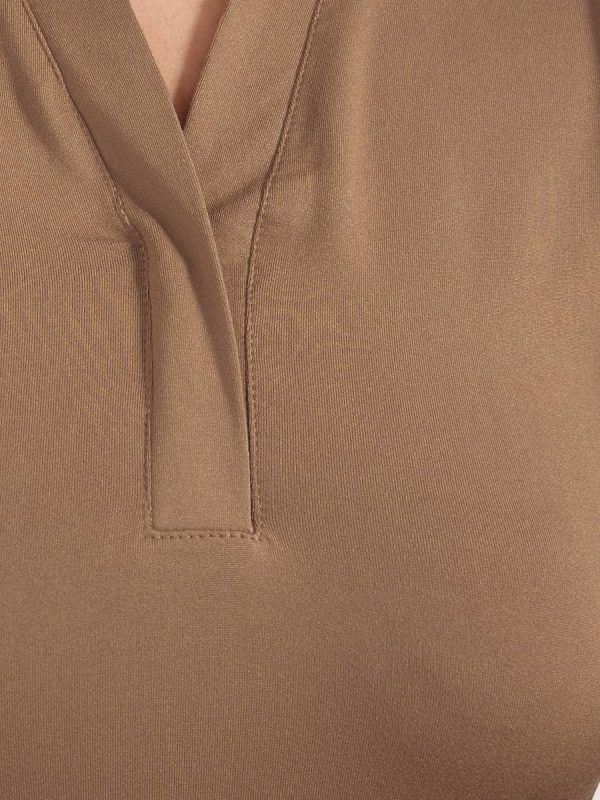 ⁦Styli Women Soft Touch Fitted Polo T-Shirt⁩ - الصورة ⁦4⁩