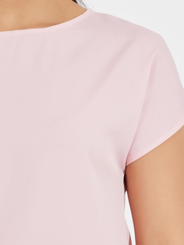 ⁦Styli Women Solid Round Neck Extended Sleeve Top⁩ - الصورة ⁦5⁩