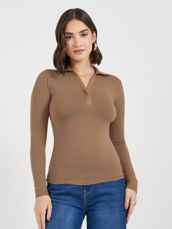 ⁦Styli Women Soft Touch Fitted Polo T-Shirt⁩ - الصورة ⁦3⁩