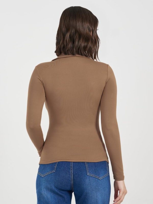 ⁦Styli Women Soft Touch Fitted Polo T-Shirt⁩ - الصورة ⁦5⁩