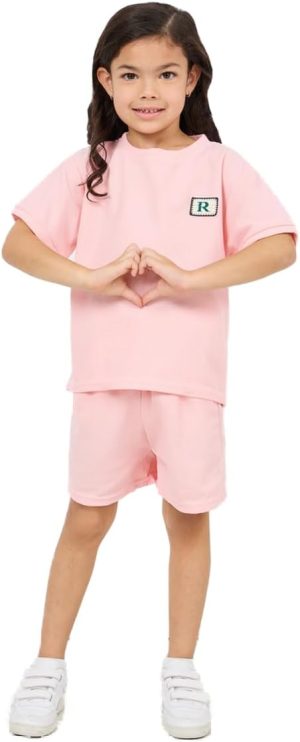 Styli Girls Patch Detail Waffle Loose T-Shirt & Short Set