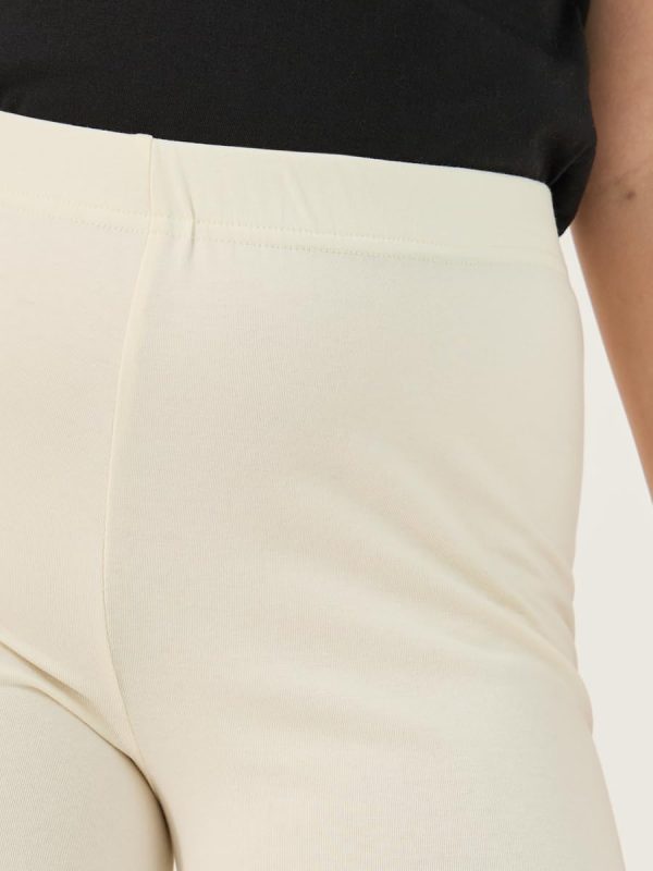⁦Styli Girls Elastic Waistband Basic Capri Length Leggings⁩ - الصورة ⁦4⁩