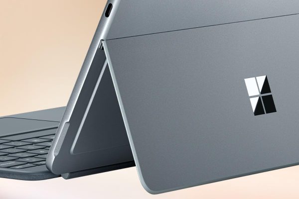 ⁦Microsoft Surface Pro | Copilot+ PC | 12” LCD Touchscreen | Snapdragon® X Plus | 16GB Memory | 512GB Storage | Latest Model | Ocean⁩ - الصورة ⁦3⁩