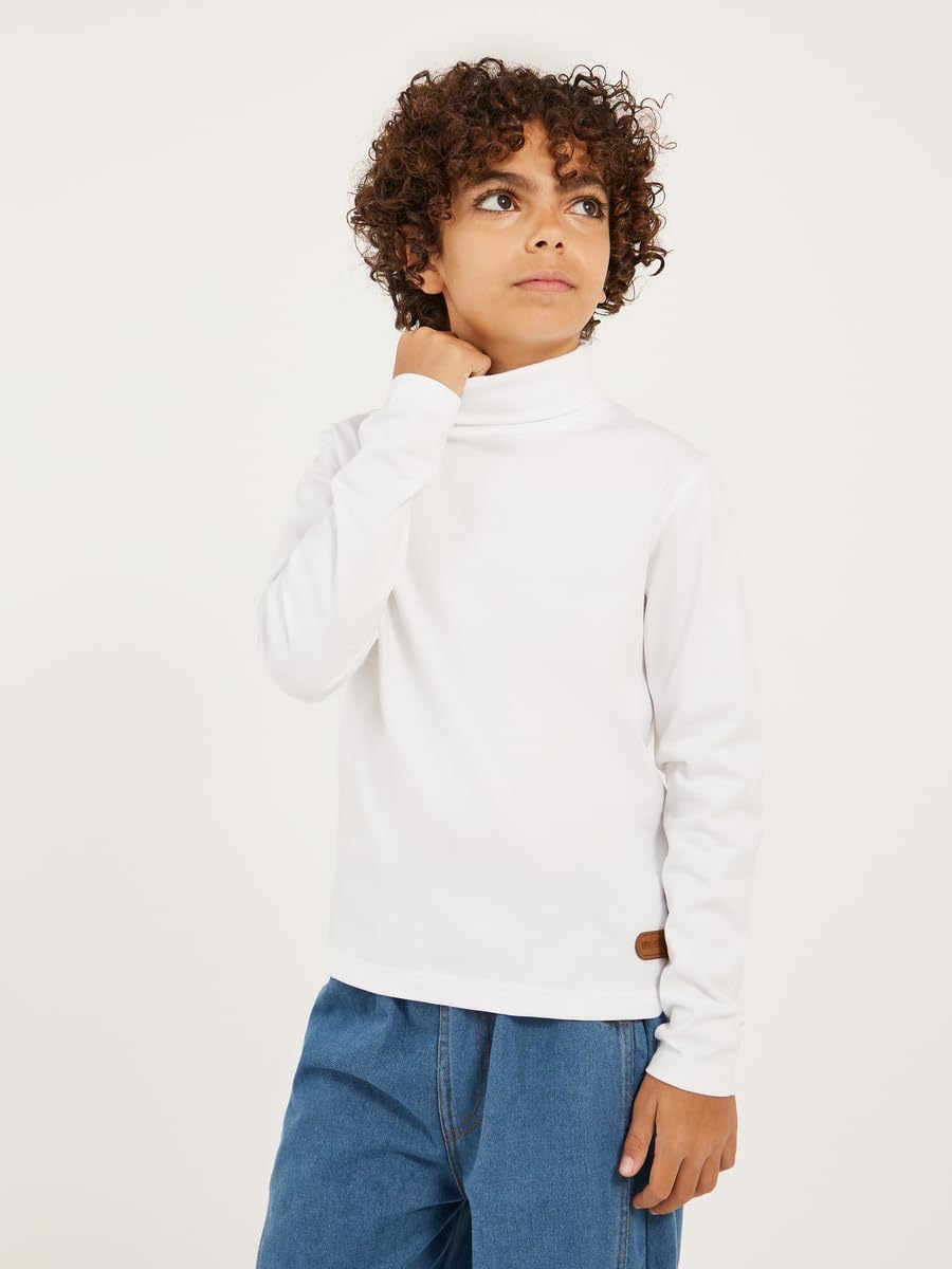 تيشيرت سادة برقبة عالية مع تفاصيل رقعة للاولاد من ستايلي 2 تيشيرت سادة برقبة عالية مع تفاصيل رقعة للاولاد من ستايلي - الصورة 2