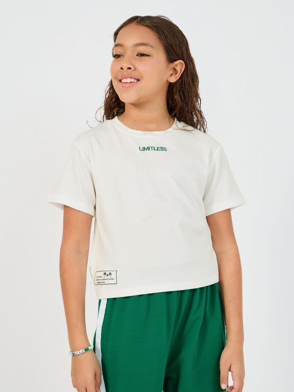 ⁦Styli Girls Embroidered Rib Round Neck T-Shirt & Contrast Panel Joggers Co-Ords⁩ - الصورة ⁦3⁩
