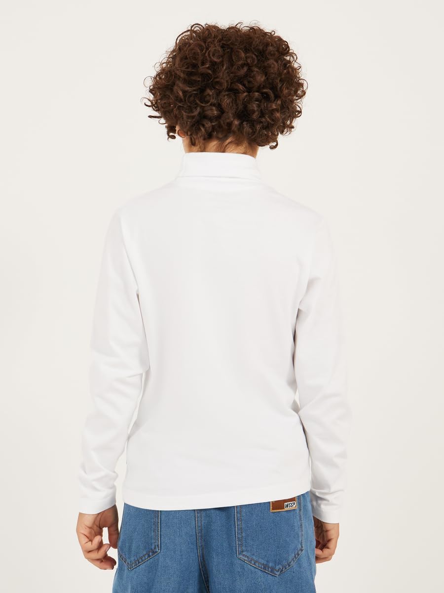 تيشيرت سادة برقبة عالية مع تفاصيل رقعة للاولاد من ستايلي 5 تيشيرت سادة برقبة عالية مع تفاصيل رقعة للاولاد من ستايلي - الصورة 5