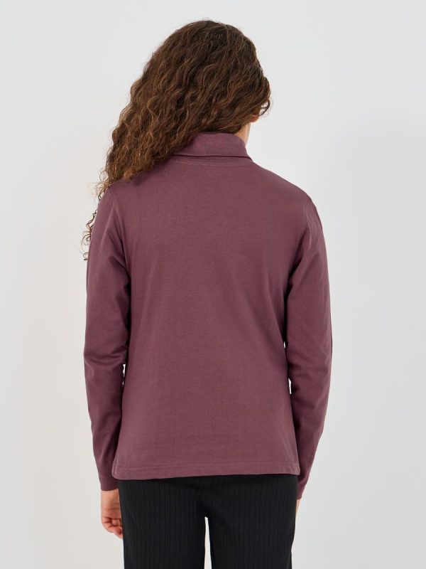 ⁦Styli Girls Embroidered Turtle Neck Long Sleeve T-Shirt⁩ - الصورة ⁦6⁩