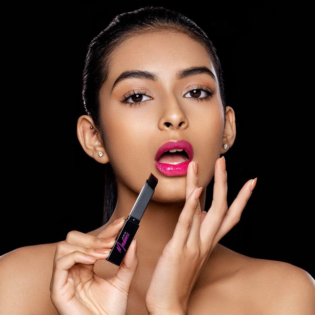 RENEE Madness PH Stick, 3g | Black lipstick that delivers pink hue, enriched with Vitamin E and Jojoba Oil 5 RENEE Madness PH Stick, 3g | Black lipstick that delivers pink hue, enriched with Vitamin E and Jojoba Oil - الصورة 5
