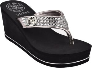 GUESS women's Sarraly Wedge Sandal