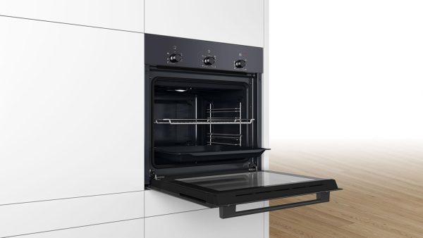 ⁦فرن مدمج سيريز 2 مقاس 60 × 60 سم من بوش، أسود، HBF011BA1M⁩ - الصورة ⁦2⁩