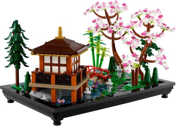 ⁦LEGO 10315 Icons Tranquil Garden, Botanical Zen Garden Kit for Adults with Lotus Flowers, Customisable Desk Decoration, Inspired by Japanese Traditions, Mindful Gardening Gift for Women, Men⁩ - الصورة ⁦7⁩