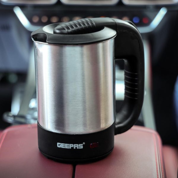 ⁦Geepas Stainless Steel Truck Kettle With 0.5L Capacity, GK38047 Concealed Heating Element Dry Boil & Overheating Protection ON/OFF Switch Indicator Light Auto Turn Off, Silver⁩ - الصورة ⁦2⁩