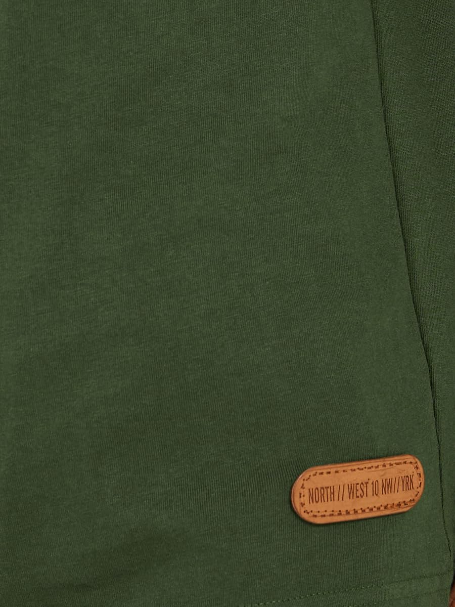 تيشيرت سادة برقبة عالية مع تفاصيل رقعة للاولاد من ستايلي 4 تيشيرت سادة برقبة عالية مع تفاصيل رقعة للاولاد من ستايلي - الصورة 4