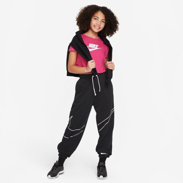 ⁦Nike Girls G NSW Tee Crop Futura Short sleeve T-shirt⁩ - الصورة ⁦5⁩