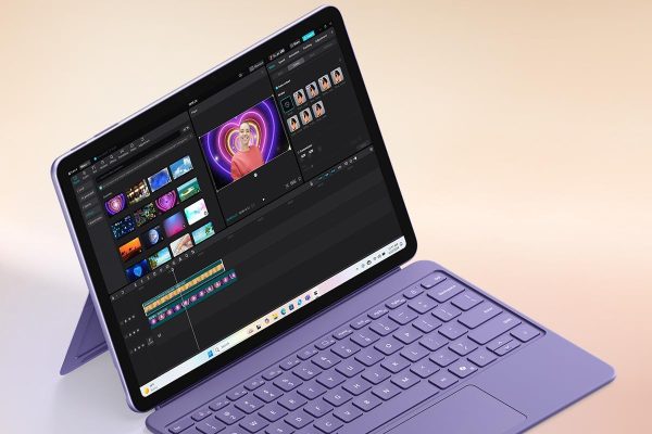 ⁦Microsoft Surface Pro | Copilot+ PC | 12” LCD Touchscreen | Snapdragon® X Plus | 16GB Memory | 512GB Storage | Latest Model | Violet⁩ - الصورة ⁦3⁩